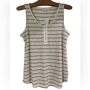 Women’s Maurice’s Sleeveless Top NWT